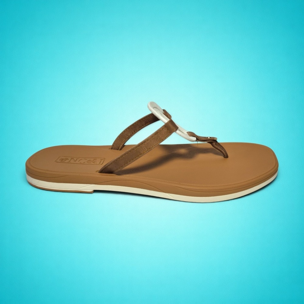 New Women's ONCAI Cushion Flip-Flop Sandals, White Khaki, size 11 - Picture 3 of 7